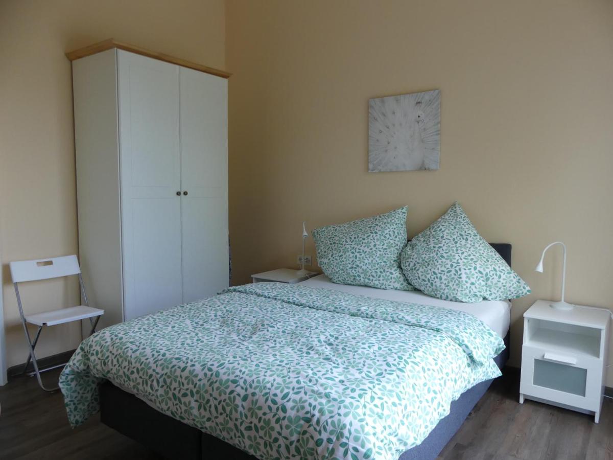 Townhouse Kassel City Modern/Ruhig/Kostenlose Parkmoeglichkeiten Ngoại thất bức ảnh